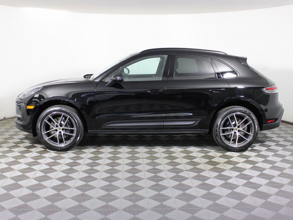 Certified 2026 Porsche Macan image 2