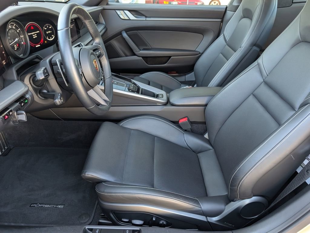 Certified 2021 Porsche 911 Targa 4 w/ Premium Package image 19