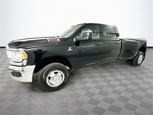 Certified 2024 RAM 3500 Tradesman w/ Chrome Appearance Group image 4