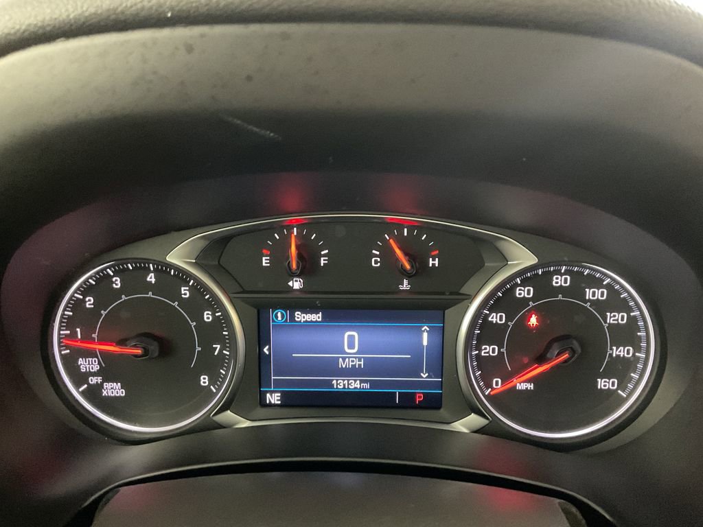 Used 2024 GMC Terrain SLE image 26