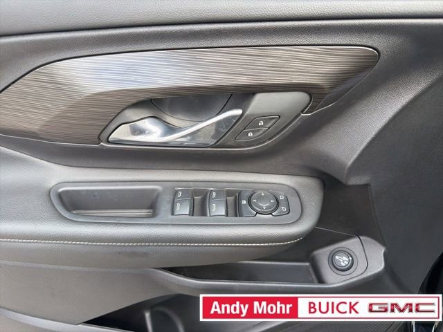 Used 2024 GMC Terrain SLE w/ Driver Convenience Package FWD image 27
