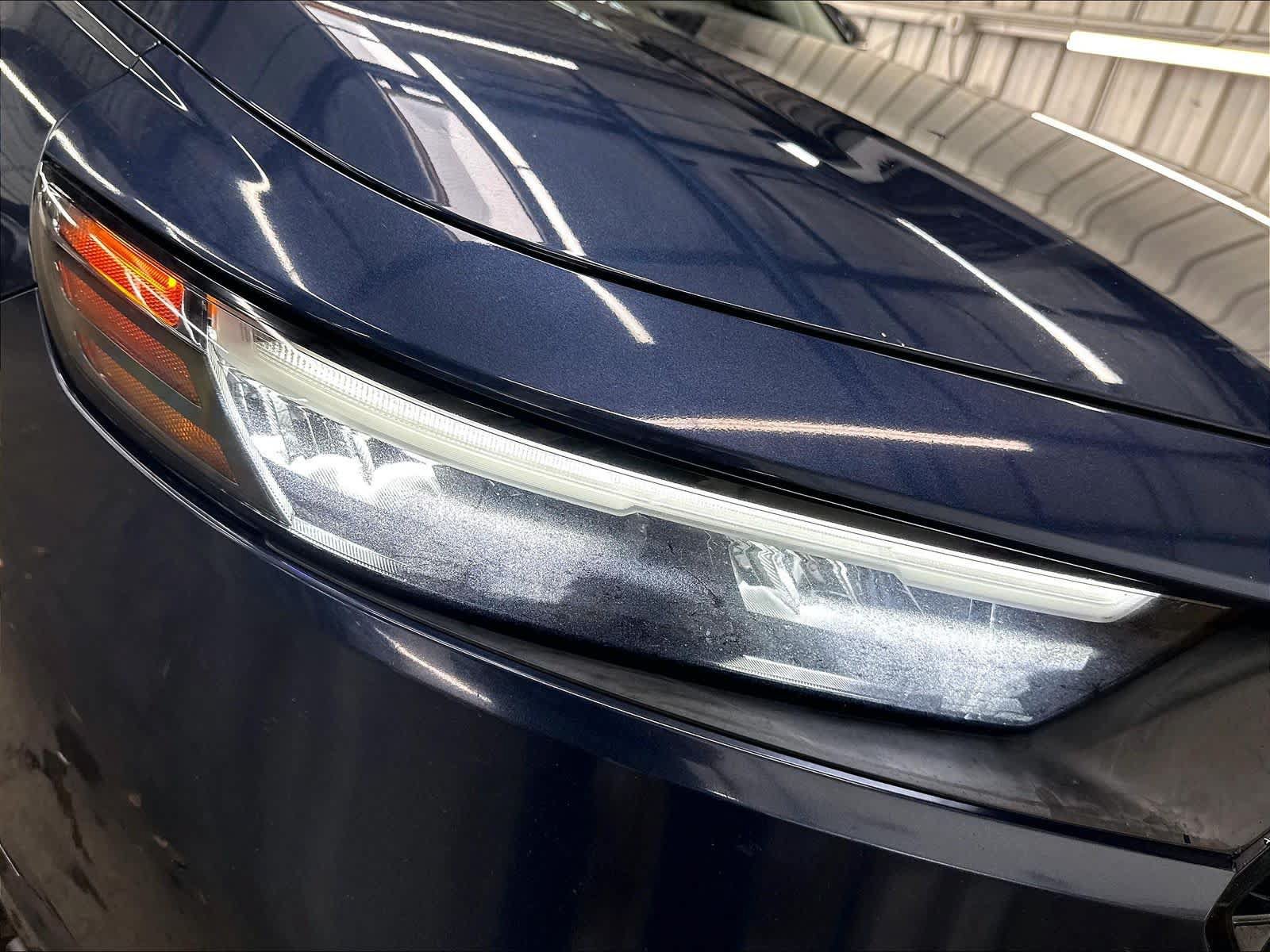 Used 2023 Honda Accord EX image 32