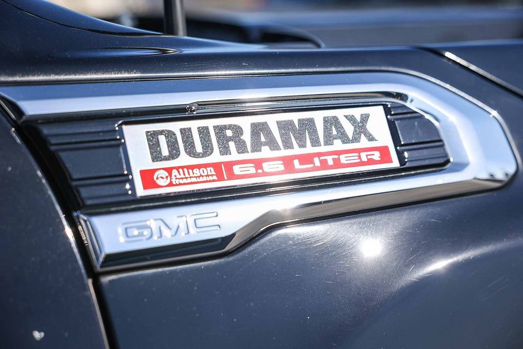 Used 2022 GMC Sierra 3500 Denali w/ Denali Ultimate Package image 15