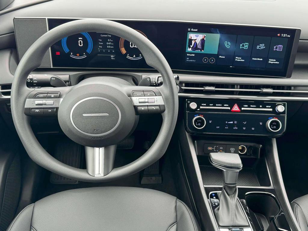 New 2025 Hyundai Santa Cruz SEL image 18