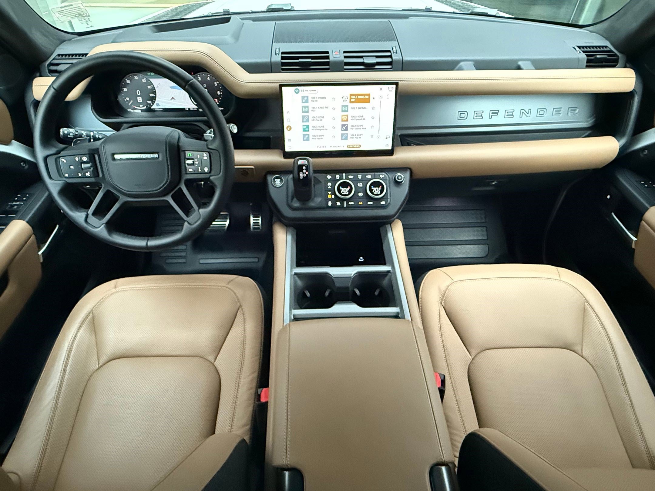 Used 2025 Land Rover Defender 110 V8 image 15