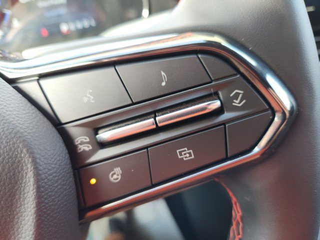 Used 2025 Chevrolet Equinox RS w/ Safety and Technology Package image 42