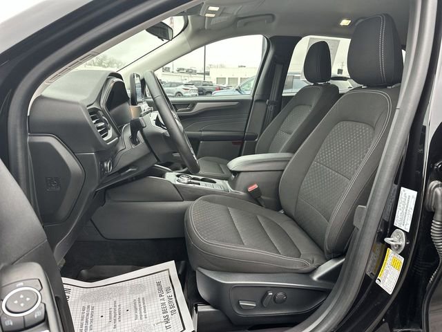 Used 2024 Ford Escape Active image 19