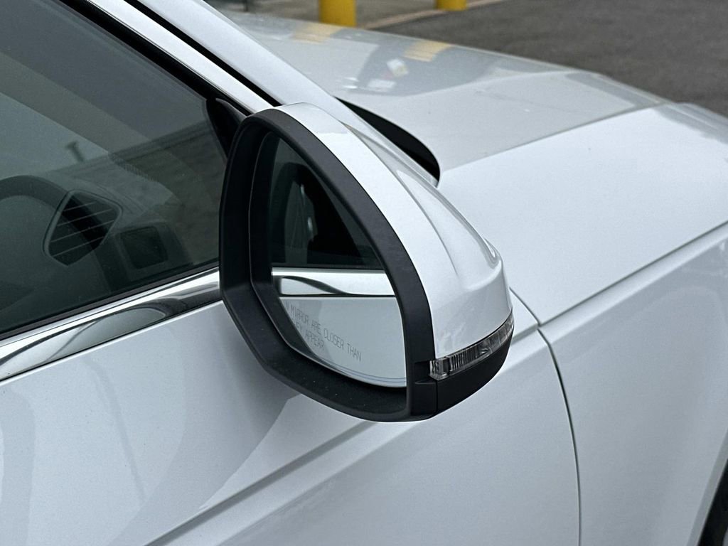 Used 2019 Audi A4 2.0T Premium w/ Convenience Package image 39