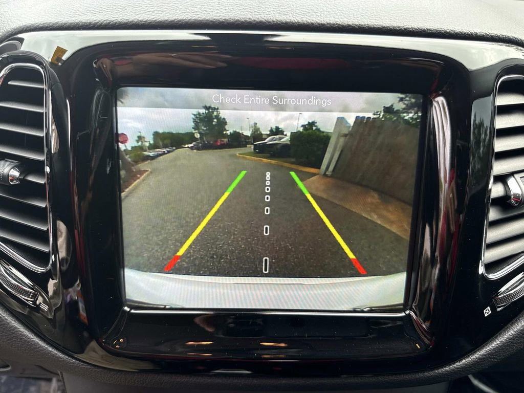 Used 2018 Jeep Compass Altitude w/ Popular Equipment Group image 31