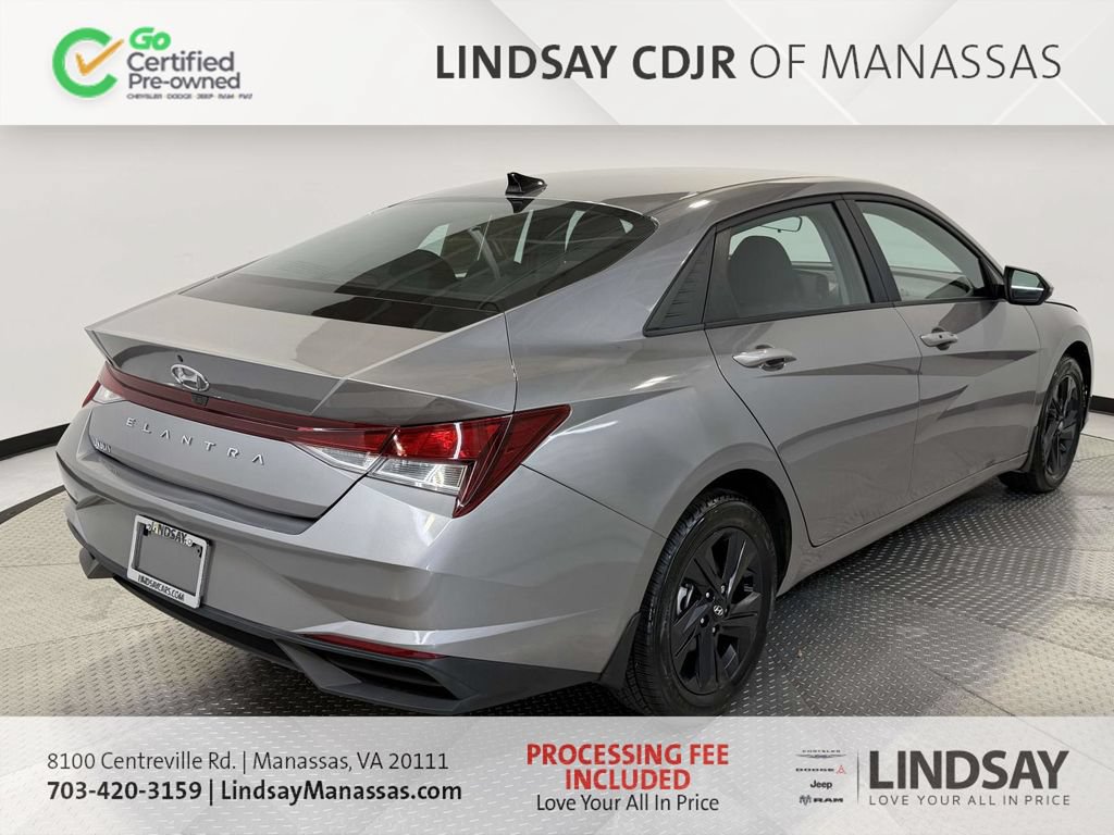Used 2023 Hyundai Elantra SEL FWD image 8