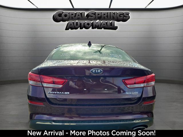 Used 2019 Kia Optima LX image 3