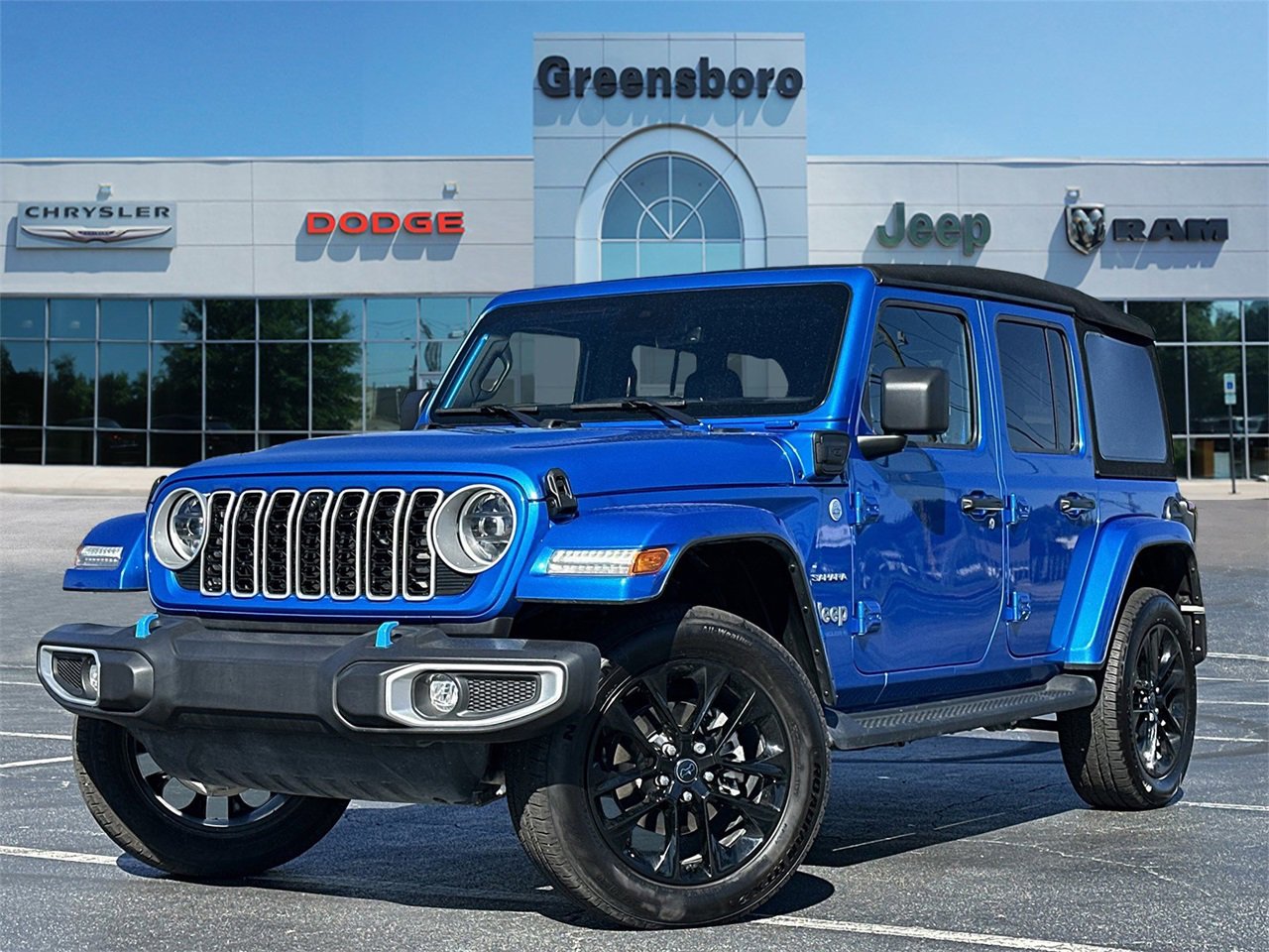 Used 2024 Jeep Wrangler Unlimited Sahara w/ Technology Group