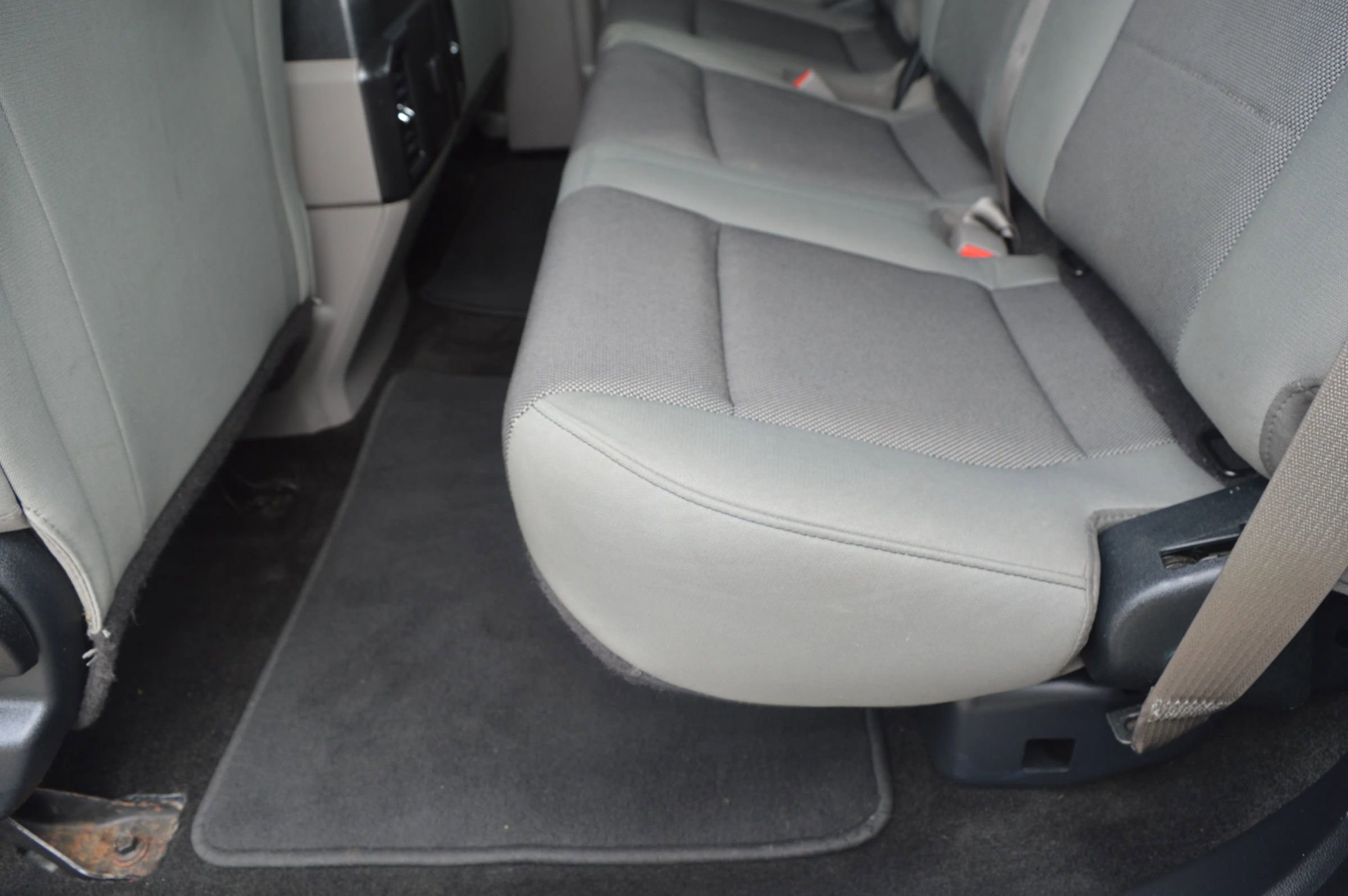 Used 2015 Ford F150 XL w/ Equipment Group 101A Mid image 14