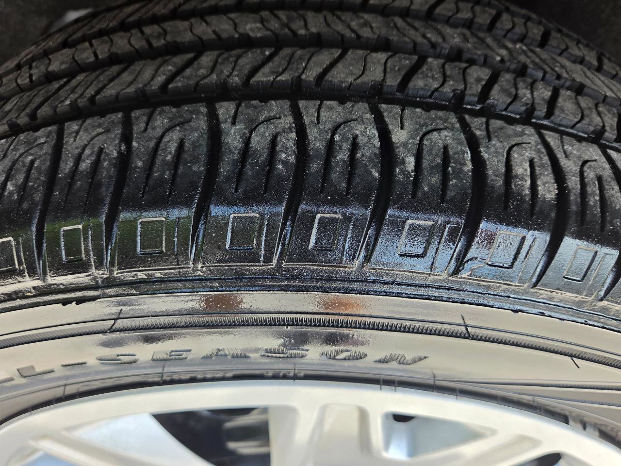 Used 2014 Ford Escape S FWD image 28