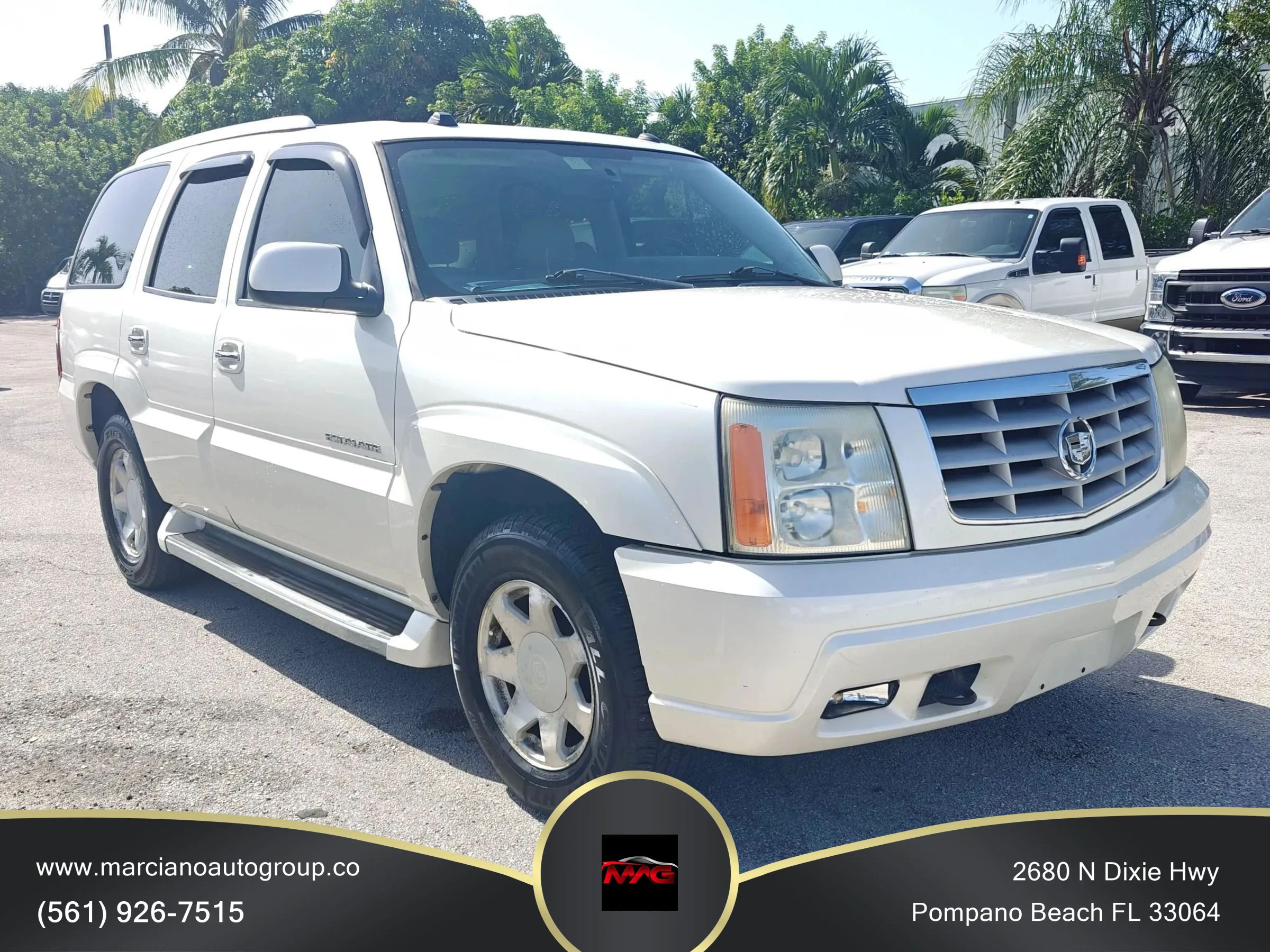 Used 2005 Cadillac Escalade 2WD image 1