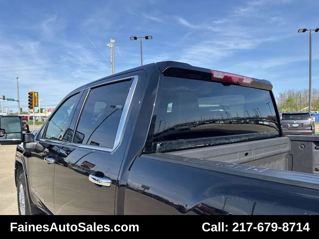 Used 2023 GMC Sierra 3500 Denali w/ Technology Package image 42