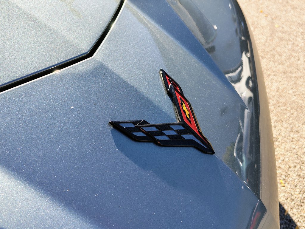 Used 2024 Chevrolet Corvette Z06 RWD image 14