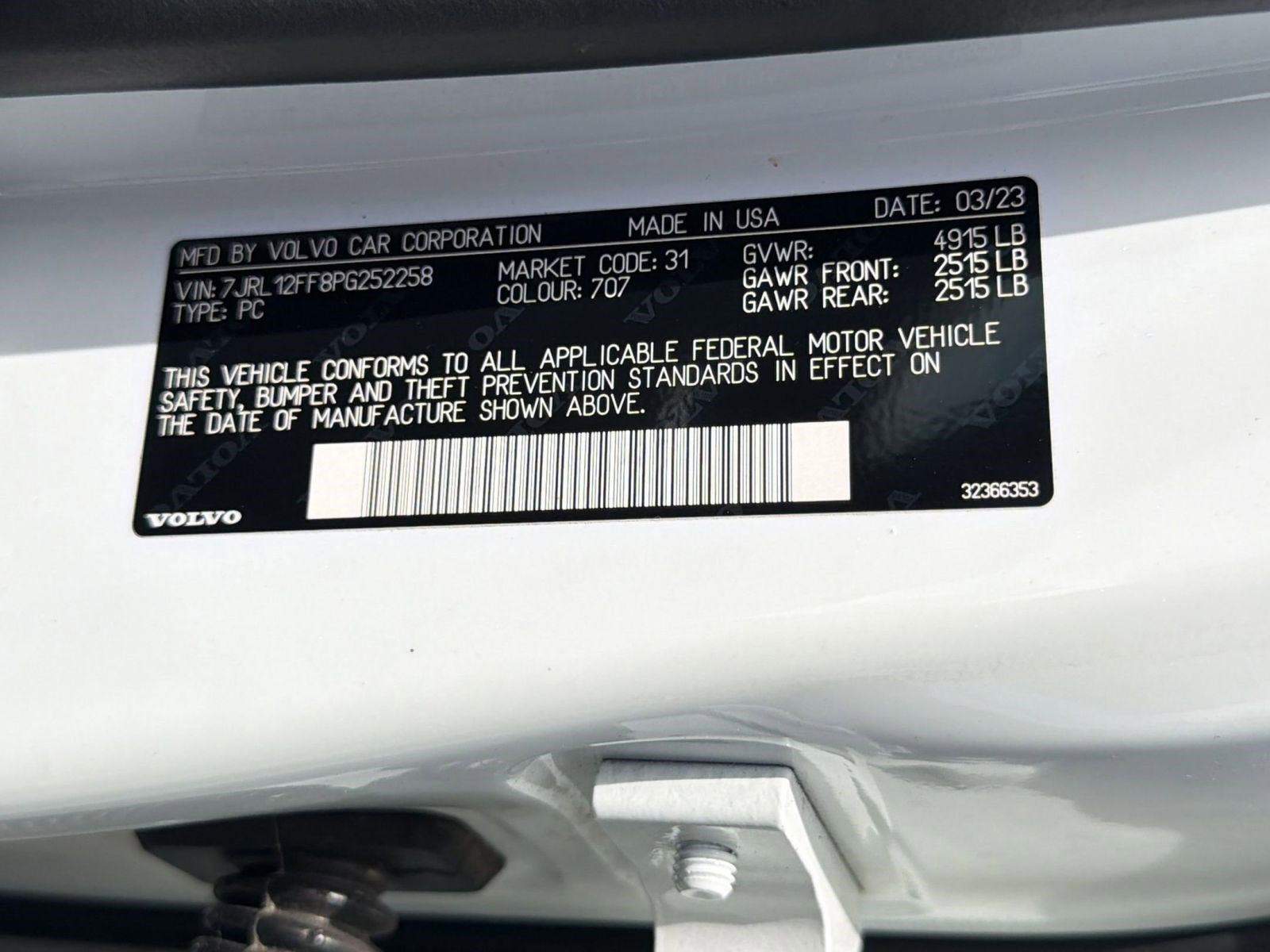 Used 2023 Volvo S60 B5 Ultimate w/ Protection Package Premier image 19