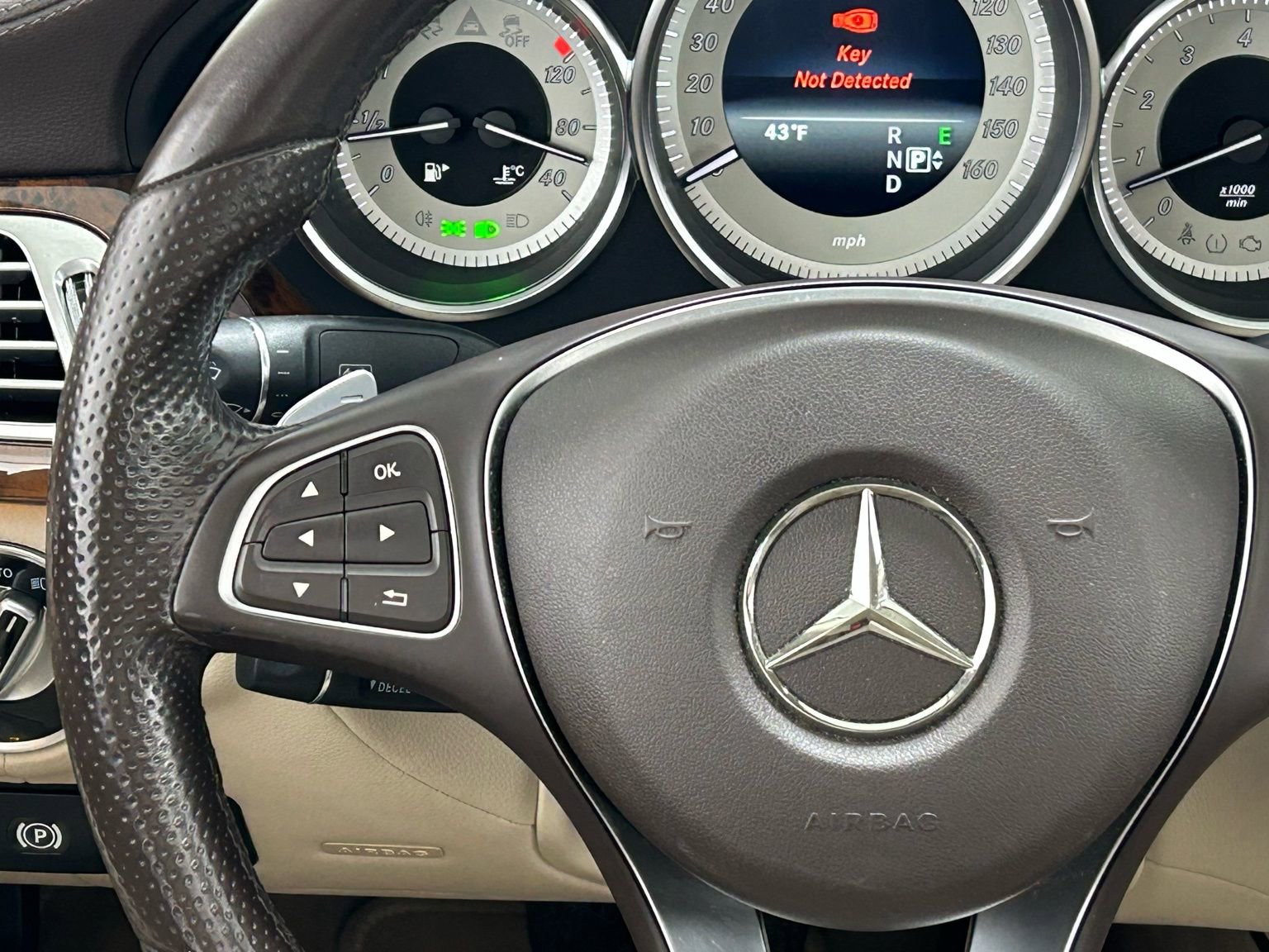 Used 2015 Mercedes-Benz CLS 400 4MATIC image 12