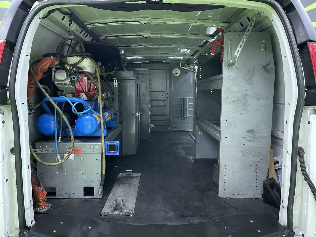 Used 2019 Chevrolet Express 3500 Extended w/ Driver Convenience Package image 26