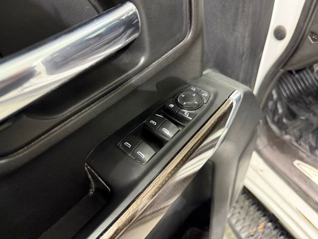 Certified 2022 Chevrolet Silverado 2500 LT w/ Convenience Package image 9