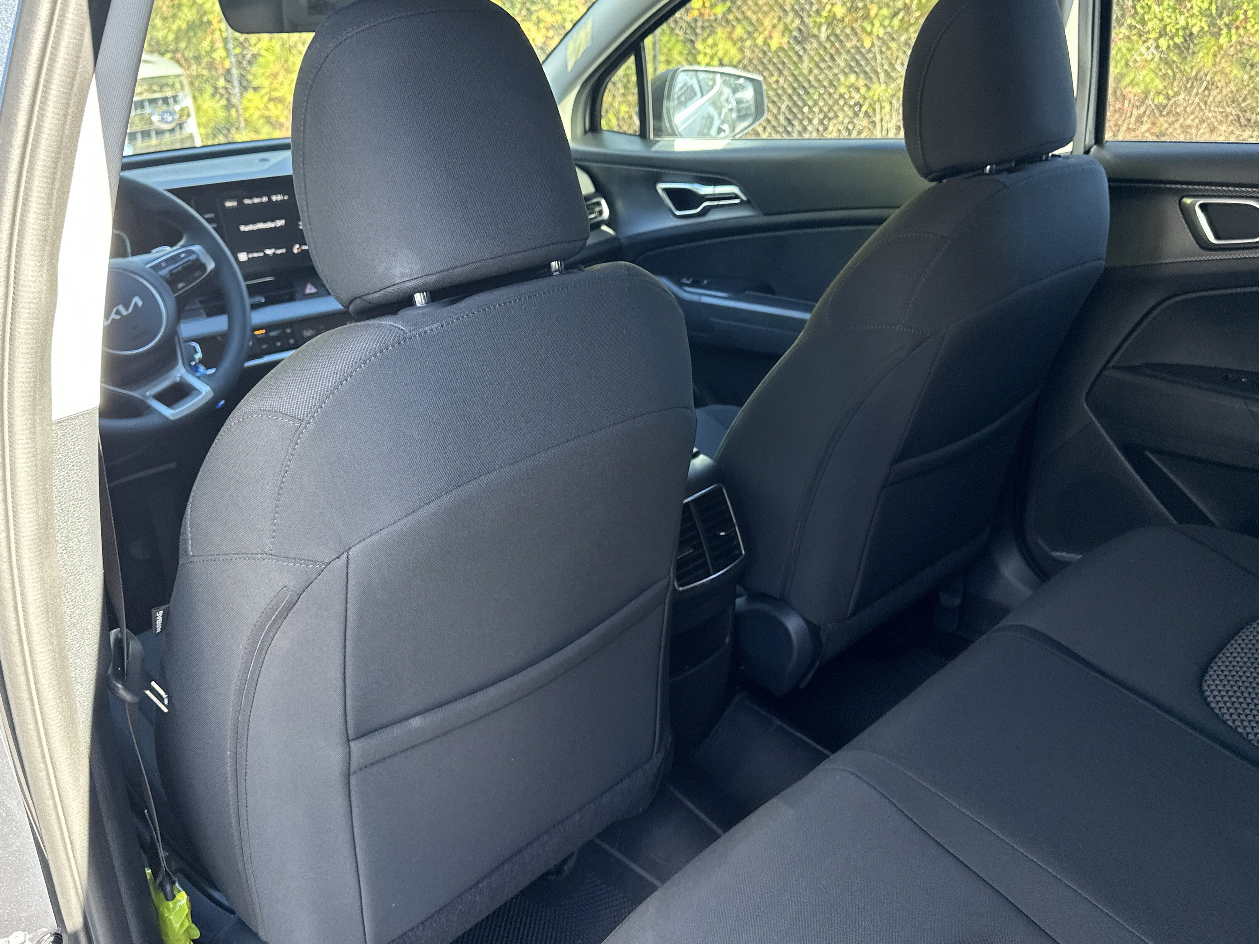 New 2025 Kia Sportage LX image 19