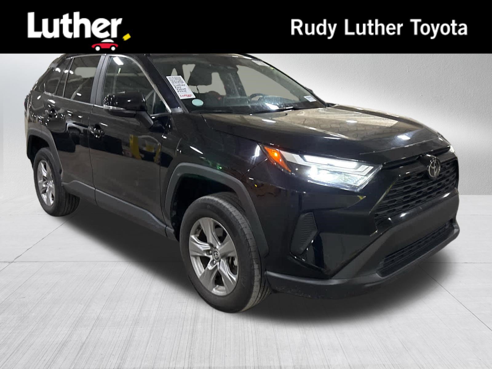 Certified 2024 Toyota RAV4 XLE AWD/4WD image 1