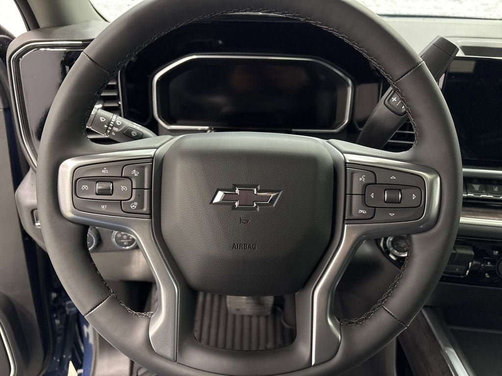 New 2026 Chevrolet Silverado 3500 LTZ w/ LTZ Plus Package AWD/4WD image 25