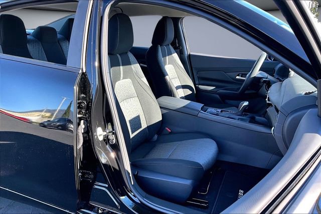 New 2026 Nissan Sentra SV w/ Floor Mat Package image 9