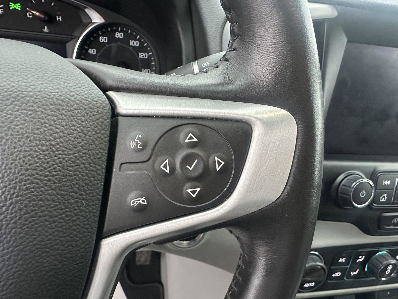 Used 2022 GMC Terrain SLT w/ Infotainment Package II image 30