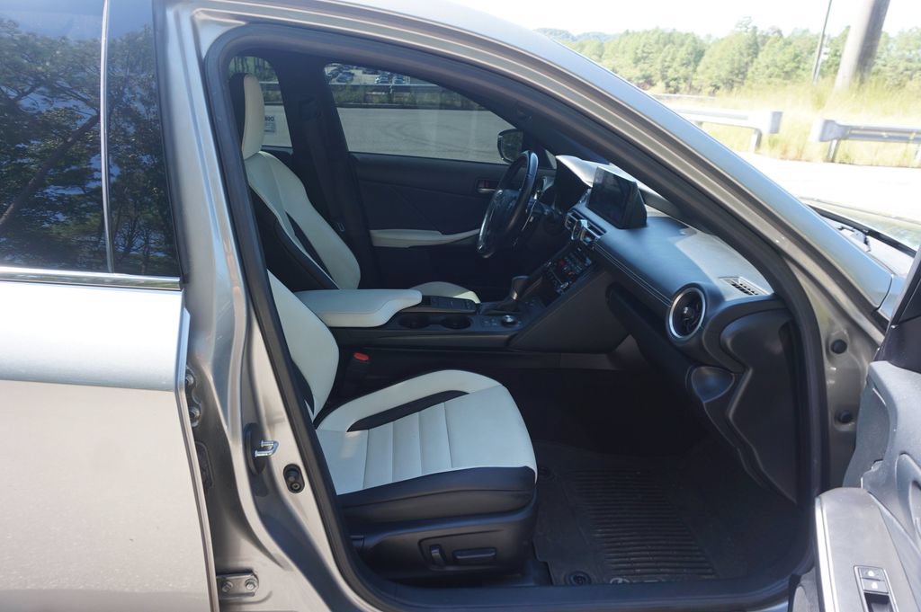 Used 2021 Lexus IS 350 F Sport w/ Navigation Package RWD image 17