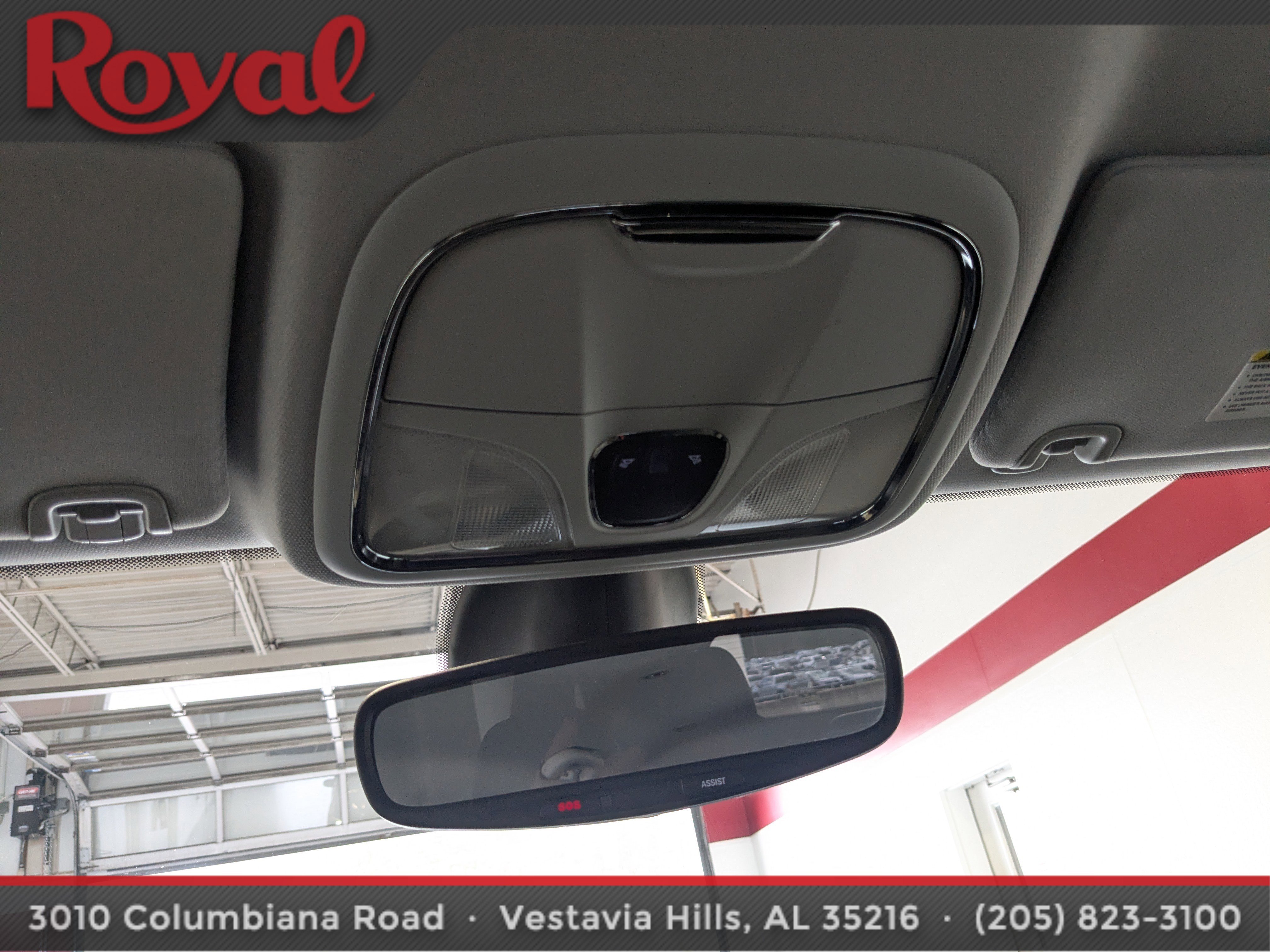 Used 2019 Jeep Cherokee Trailhawk image 23