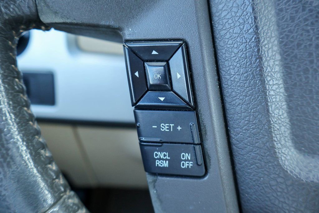 Used 2013 Ford F150 Lariat w/ Luxury Equipment Group image 13