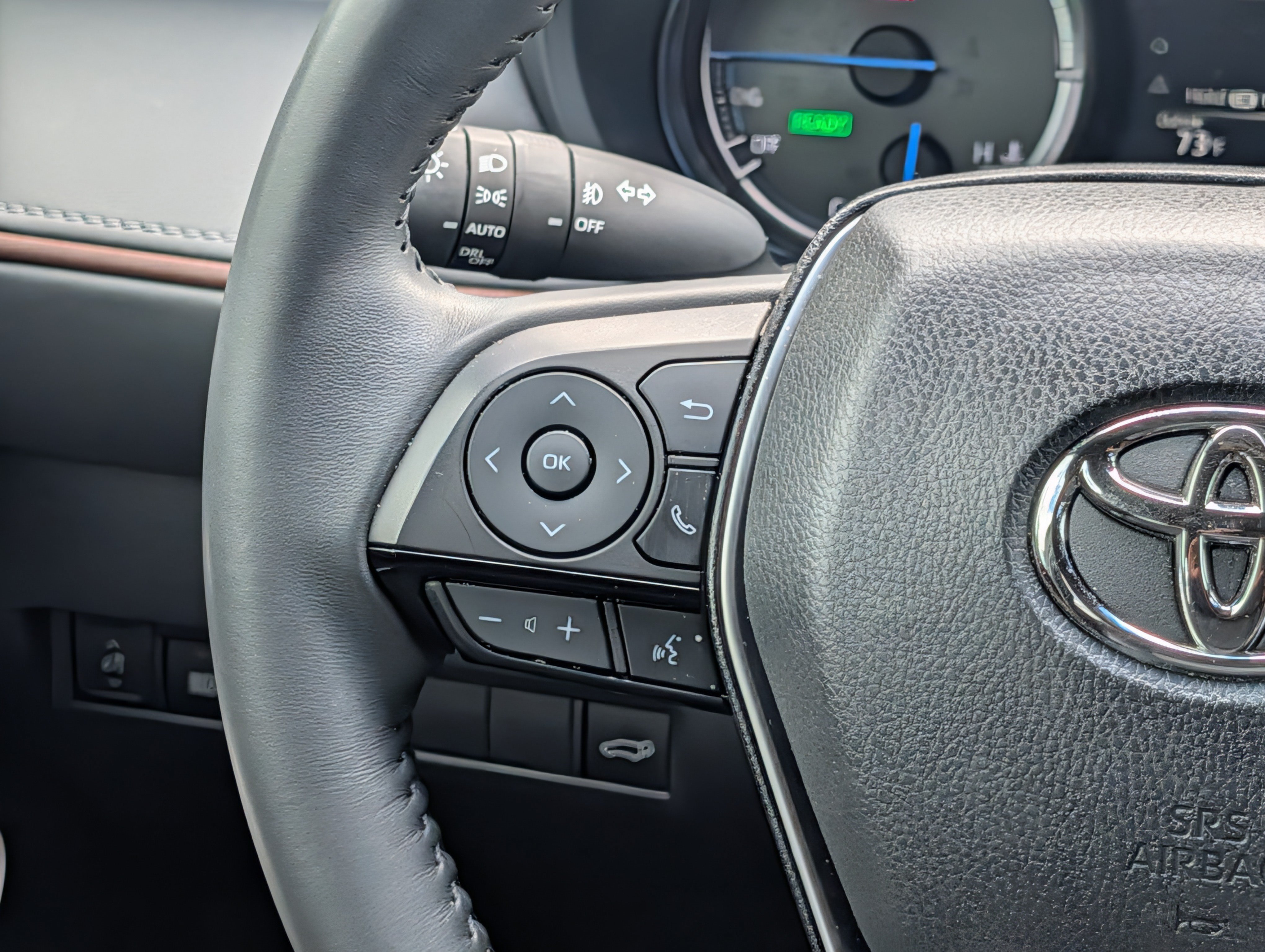 Used 2024 Toyota Venza XLE AWD/4WD image 29