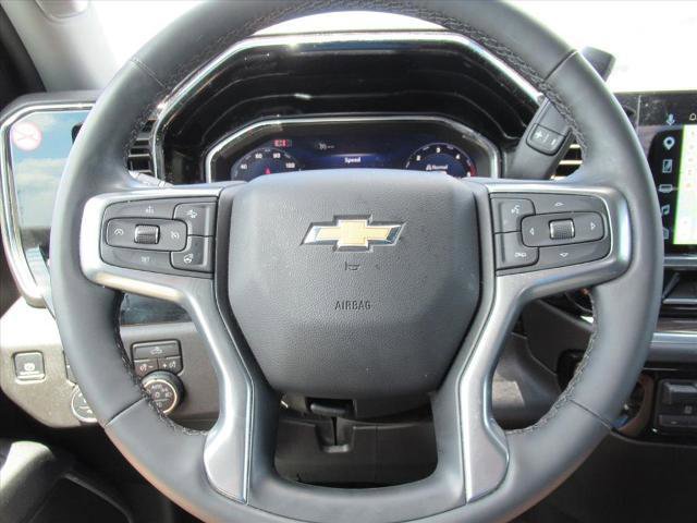 Used 2025 Chevrolet Silverado 2500 LT w/ Convenience Package AWD/4WD image 21