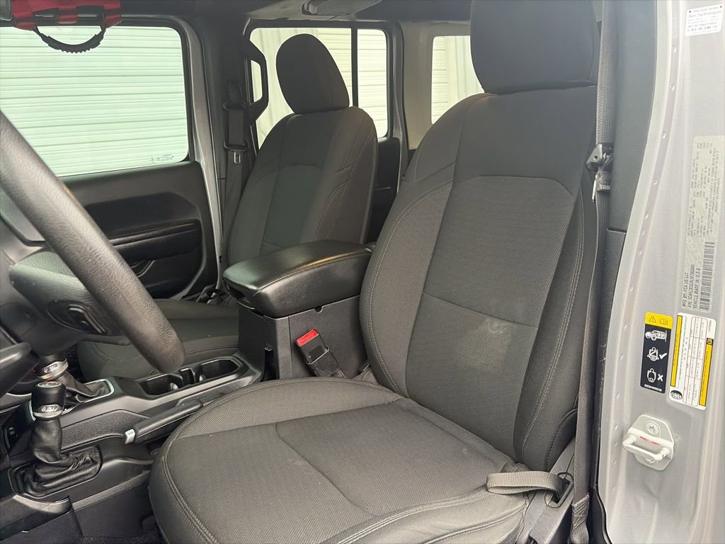 Used 2020 Jeep Wrangler Unlimited Sport image 12