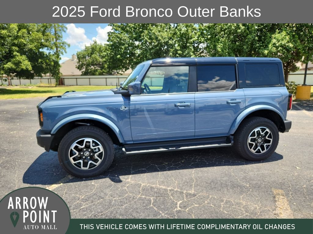 Used 2025 Ford Bronco Outer Banks AWD/4WD image 7