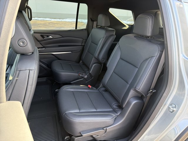 New 2026 Chevrolet Traverse LT image 26