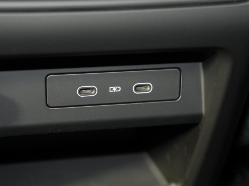 New 2026 Porsche Cayenne AWD/4WD image 36