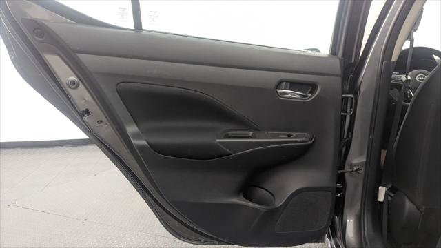 Used 2025 Nissan Versa SR FWD image 16