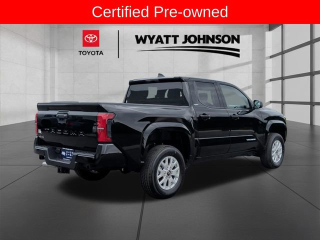 Certified 2025 Toyota Tacoma SR5 AWD/4WD image 4