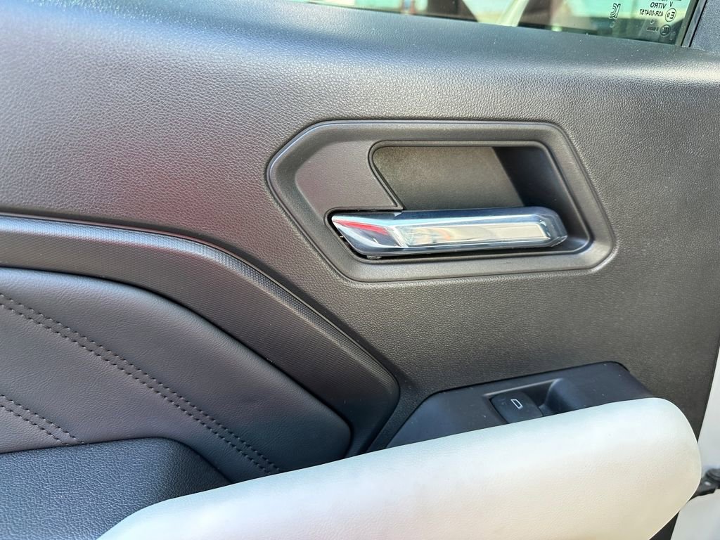 Used 2023 GMC Canyon AT4X image 11