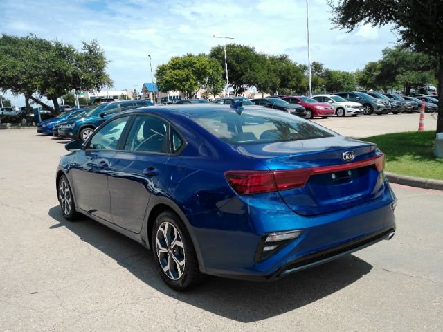 Used 2021 Kia Forte LXS FWD image 9
