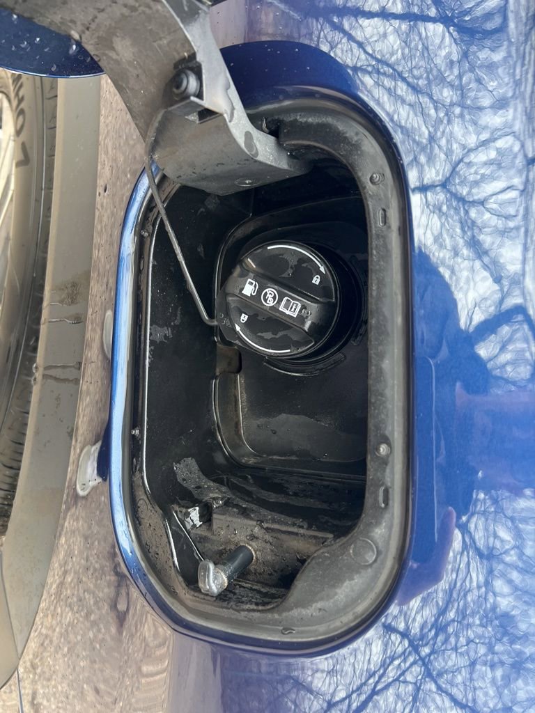 Used 2021 Hyundai Santa Fe SEL w/ Cargo Package image 36