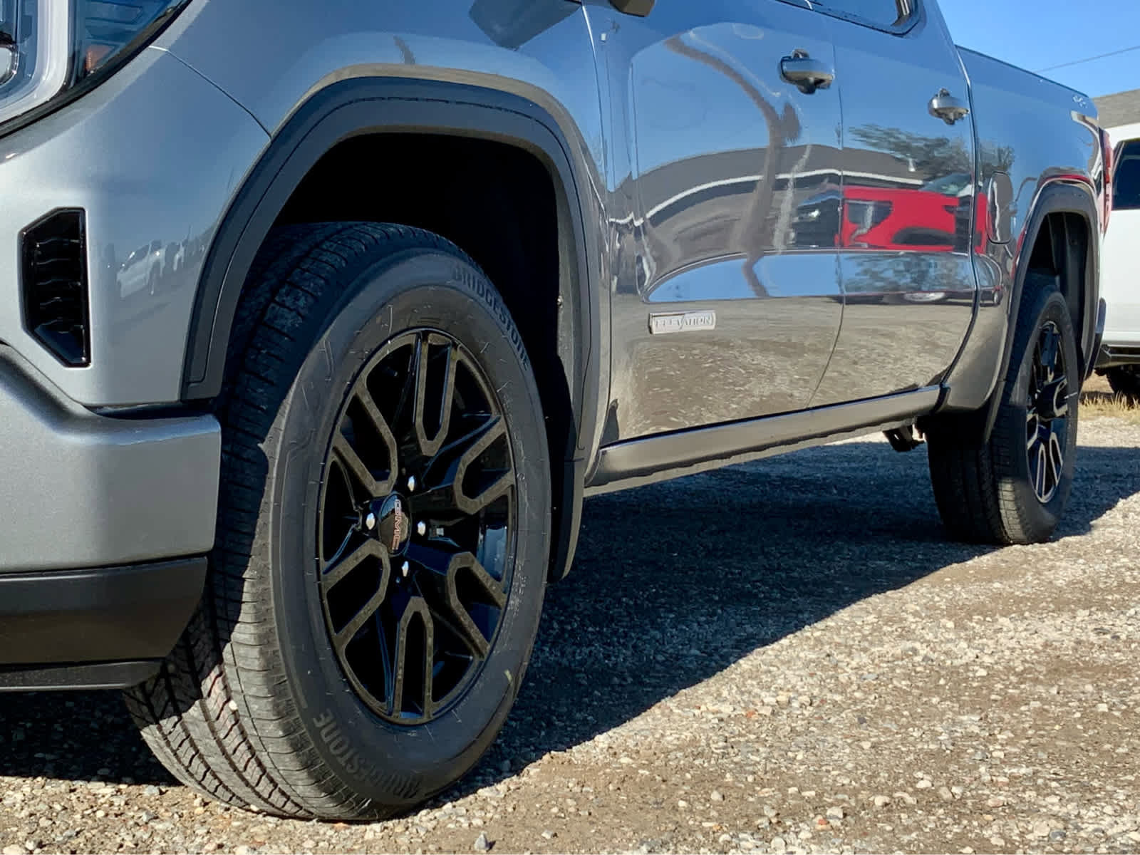 New 2026 GMC Sierra 1500 Elevation image 19