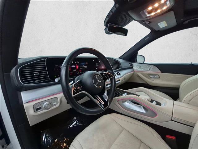 Used 2025 Mercedes-Benz GLS 450 4MATIC image 10