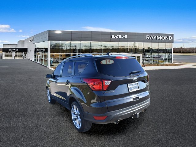 Used 2019 Ford Escape Titanium AWD/4WD image 5