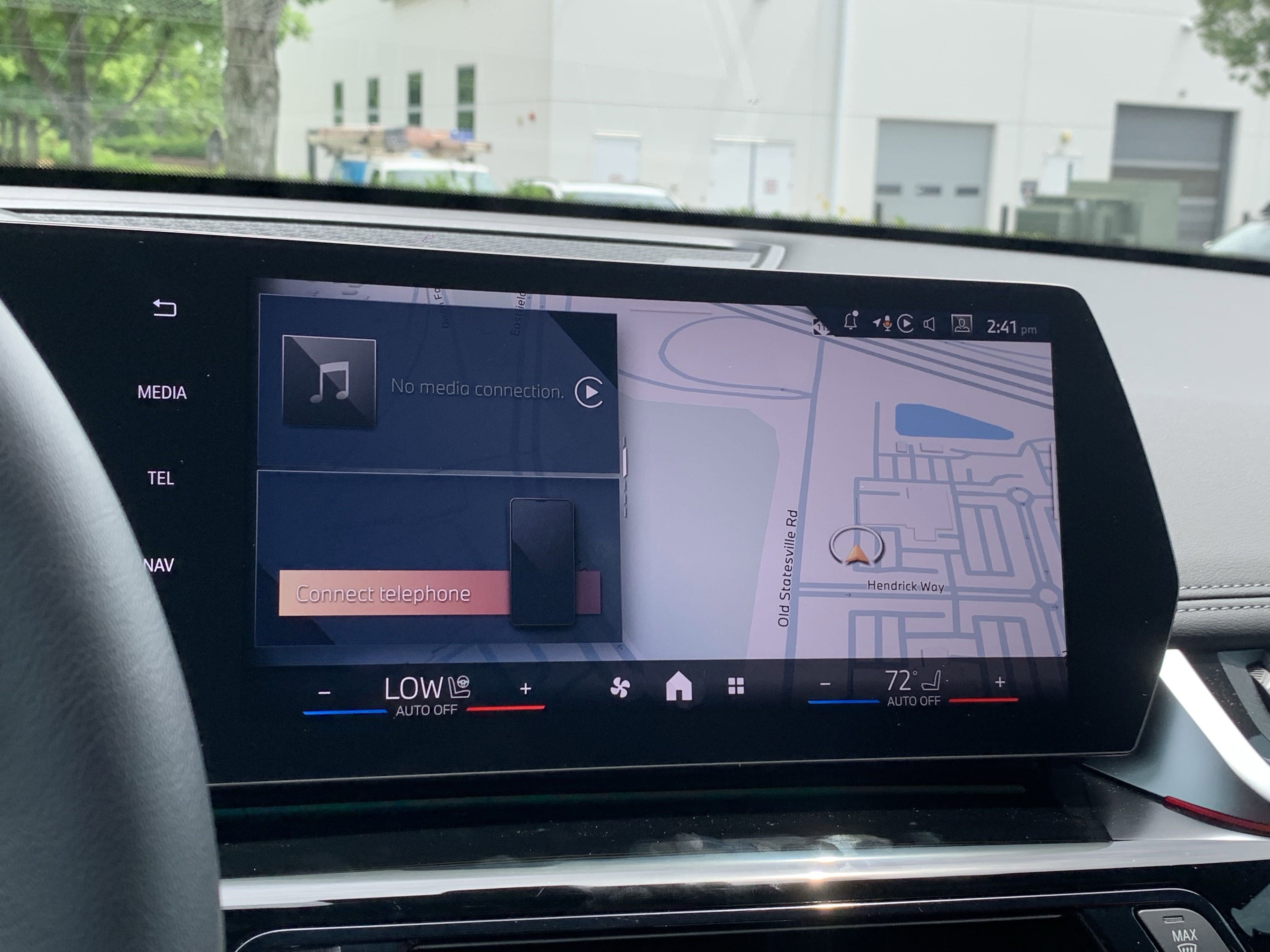 Used 2025 BMW X1 xDrive28i w/ Technology Package image 26