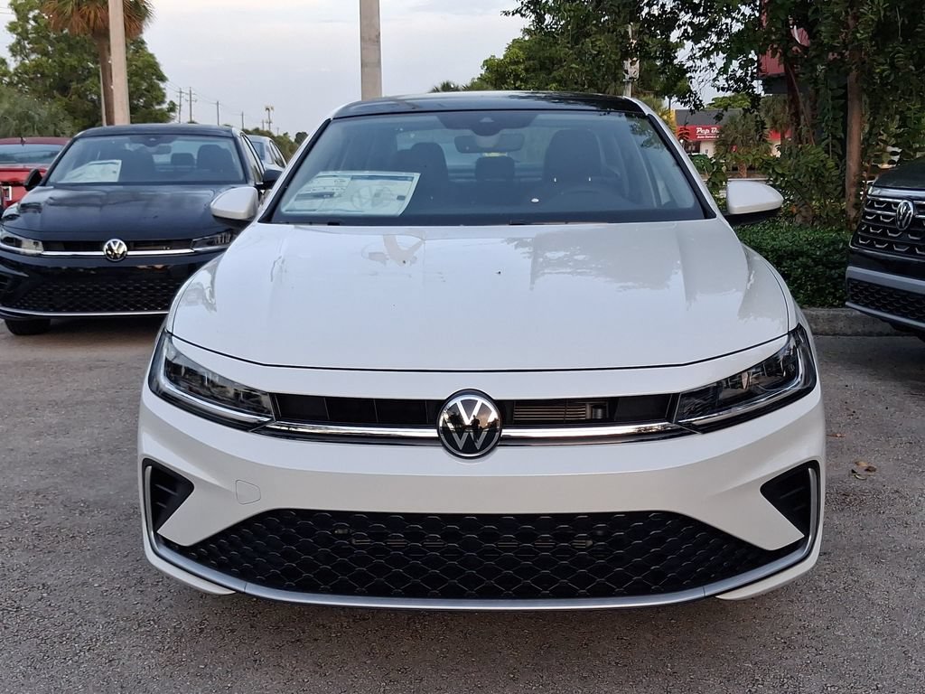 New 2026 Volkswagen Jetta SE FWD image 2