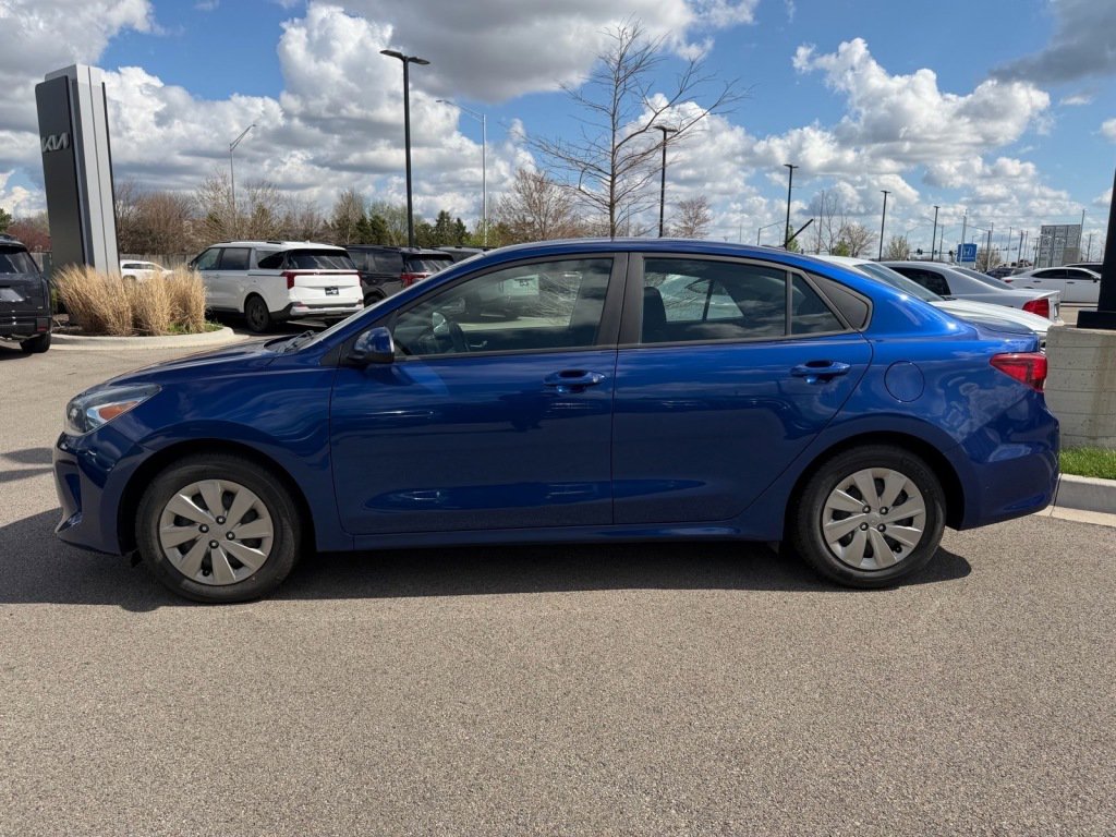 Used 2020 Kia Rio S image 3